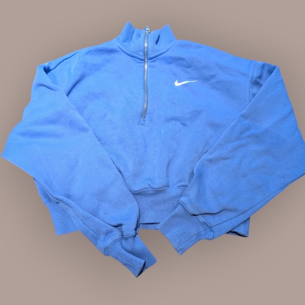 Nike Light Blue Cropped Pullover